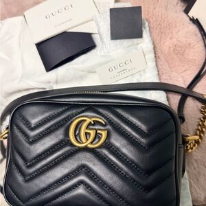 Gucci Black Matelassé Leather GG Marmont Camera Bag